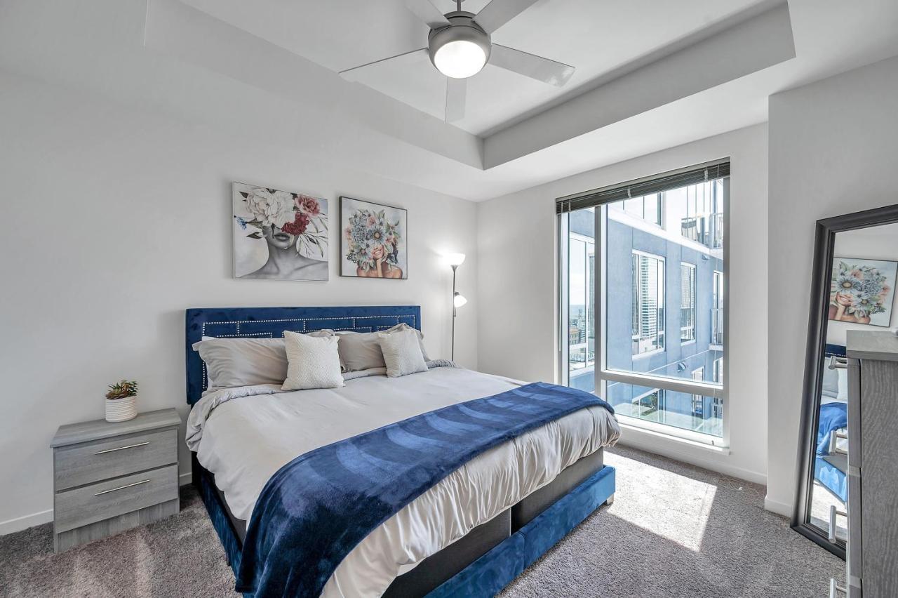 Luxury 1 Bedroom With Den Downtown Tampa Apt - City Views, Rooftop Pool, Workspace Exterior photo